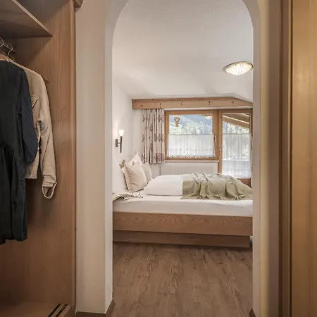 Brueckenhof Apartment