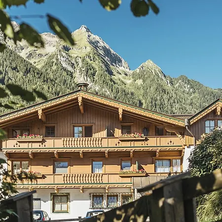 Brückenhof Apartamento *