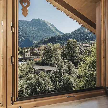 Brueckenhof アパート *